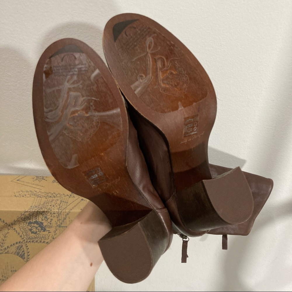 Free People Elle Block Heel Boot Chocolate Brown Leather Ruched Detail Boots NEW - Picture 13 of 16